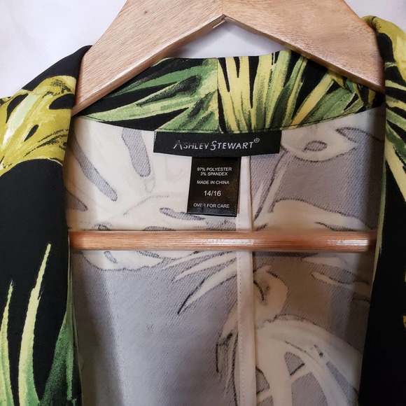 ASHLEY STEWART tropical palm leaves open front business casual blazer 14… - Picture 4 of 8
